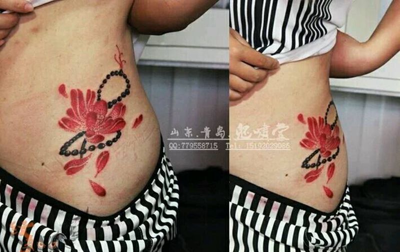 荷纹身图片