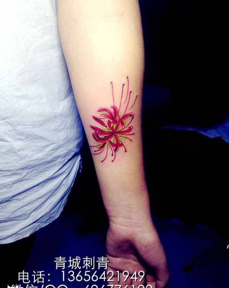 彼岸花纹身图片_成品手臂传统静物纹身图案