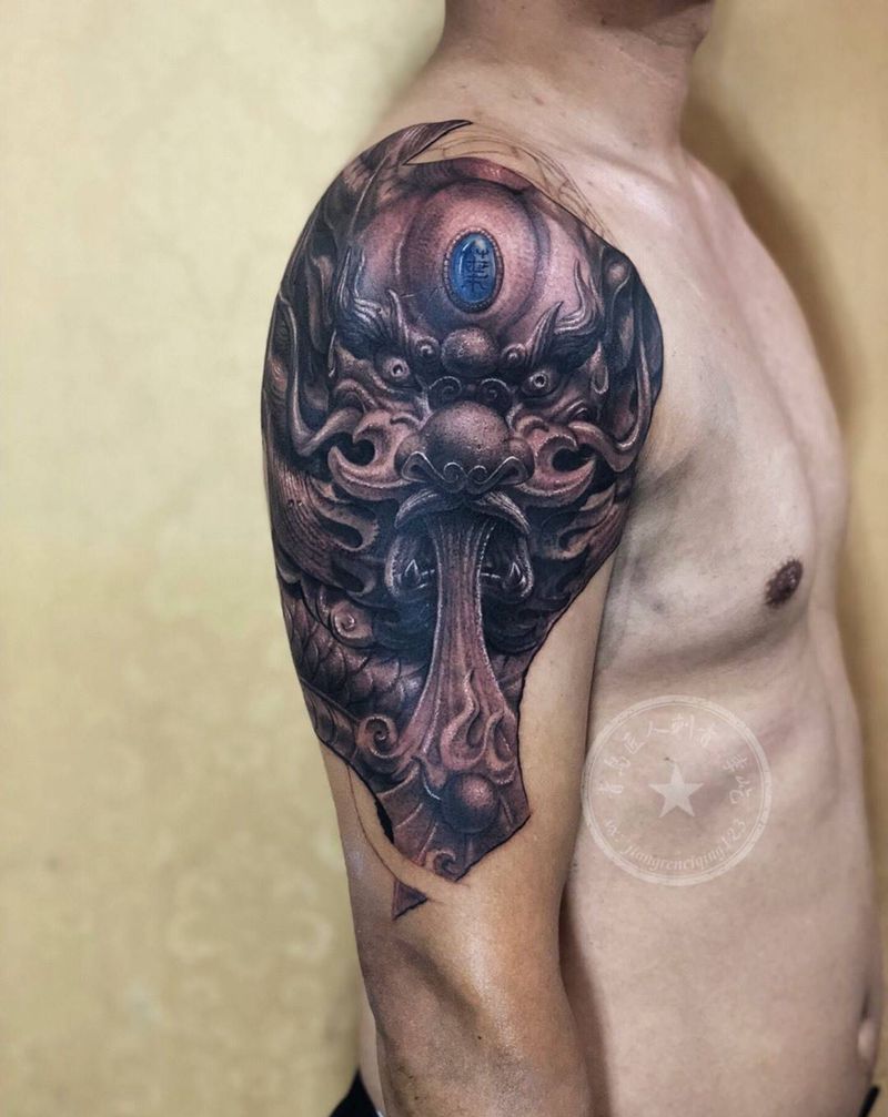 临摹机械雕龙臂（改版）纹身图片_手臂欧美写实机械石雕纹身图案