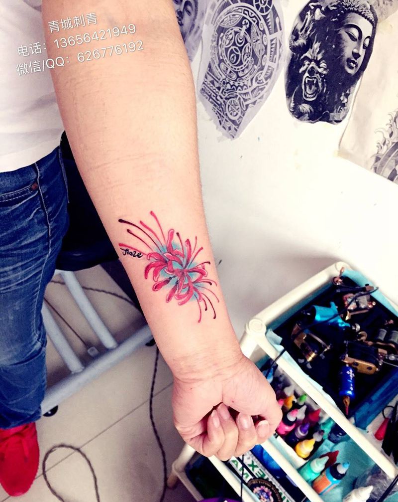 彼岸花纹身图片_成品手臂传统清新植物原创纹身图案