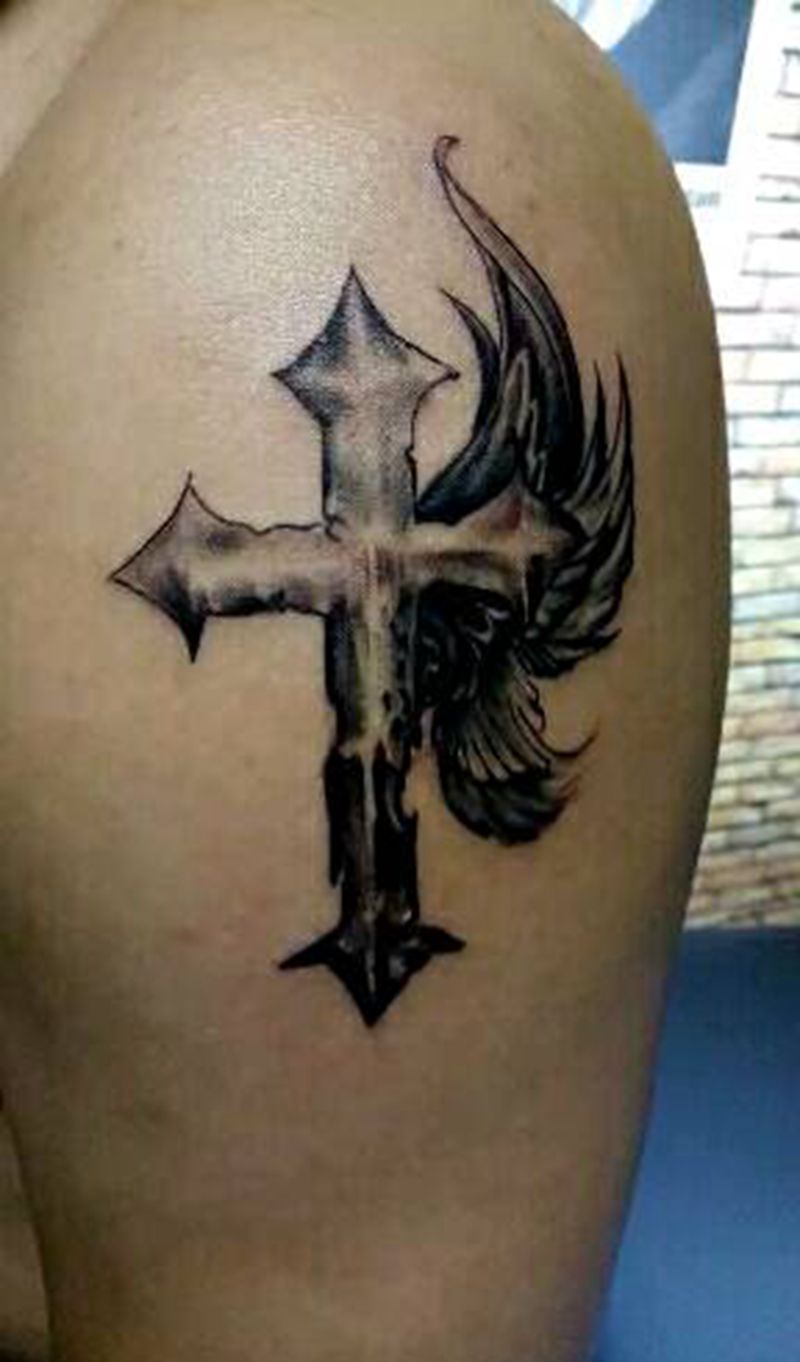 十字架纹身图片
