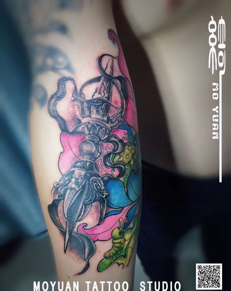 降魔杵、荷花纹身图片