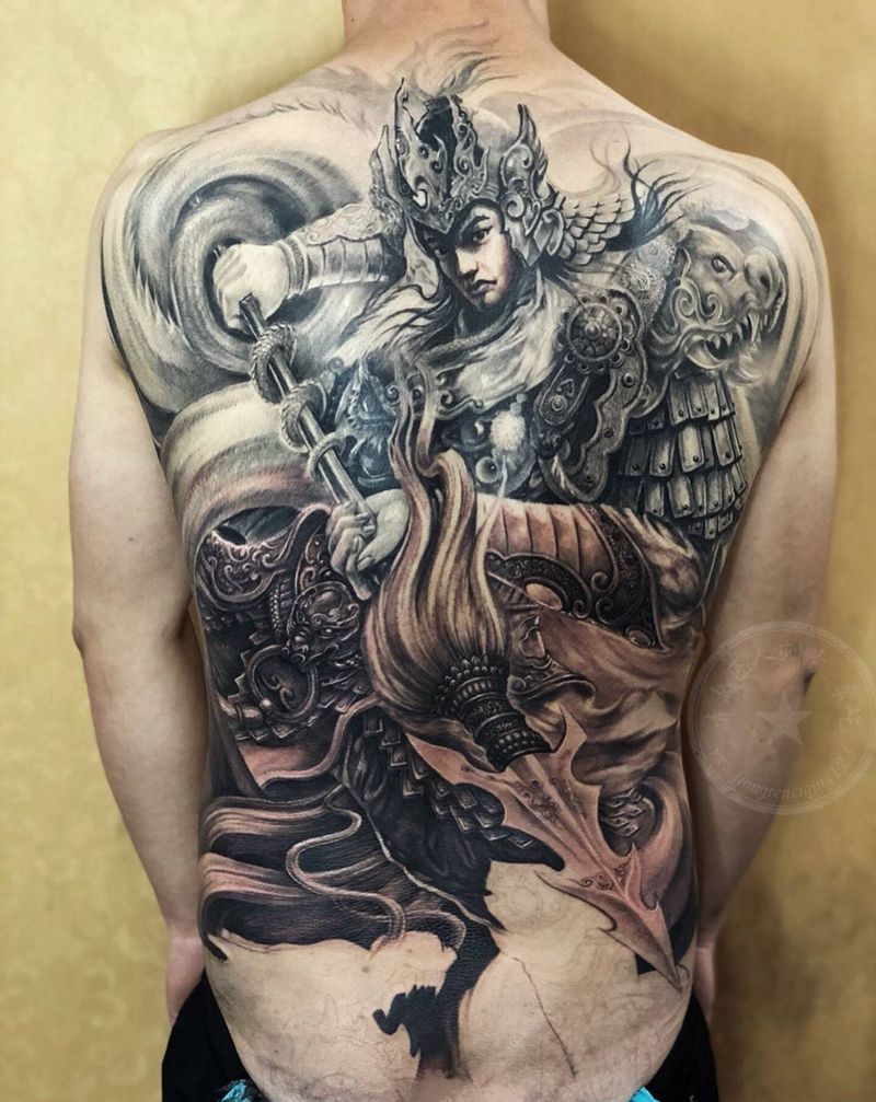 临摹 龙临纹身图片_背部新传统赵云纹身图案