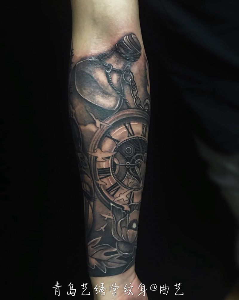 性价比是什么 猪都笑了纹身图片_成品手臂手稿欧美人物纹身图案