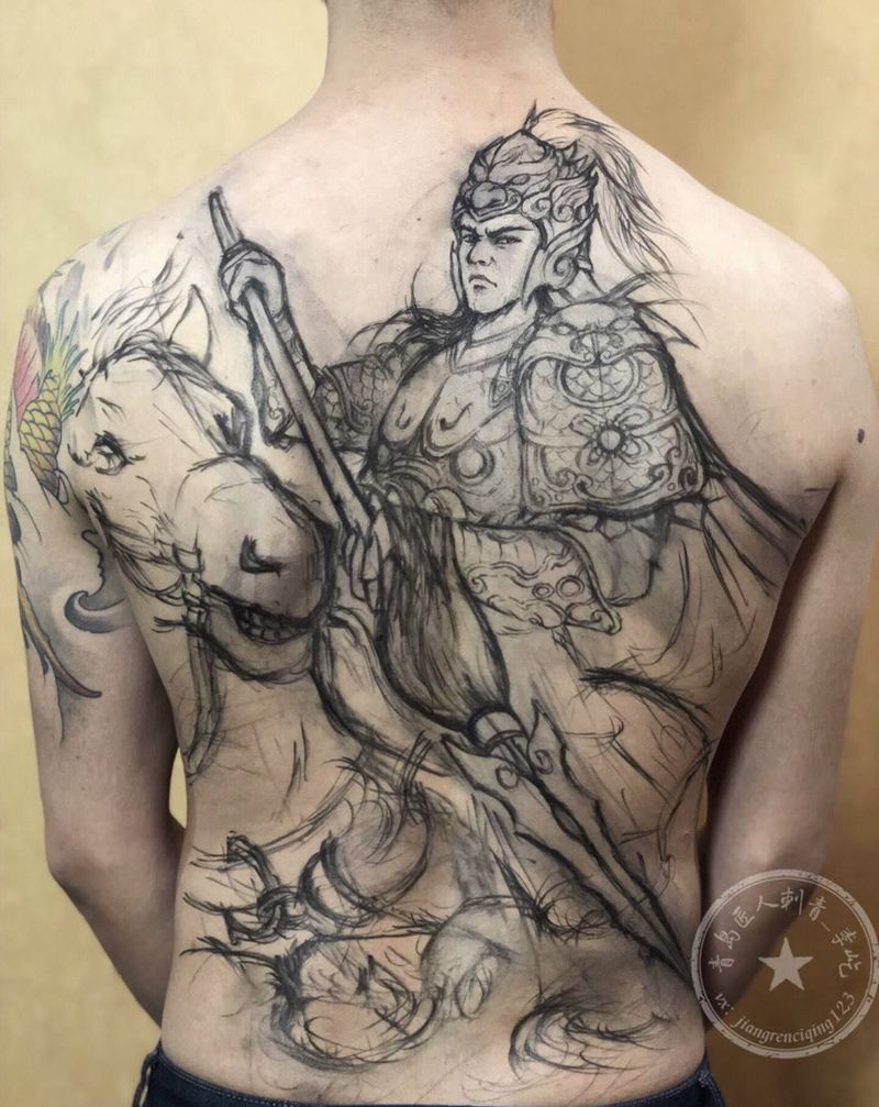赵云纹身图片_背部新传统欧美写实赵云纹身图案