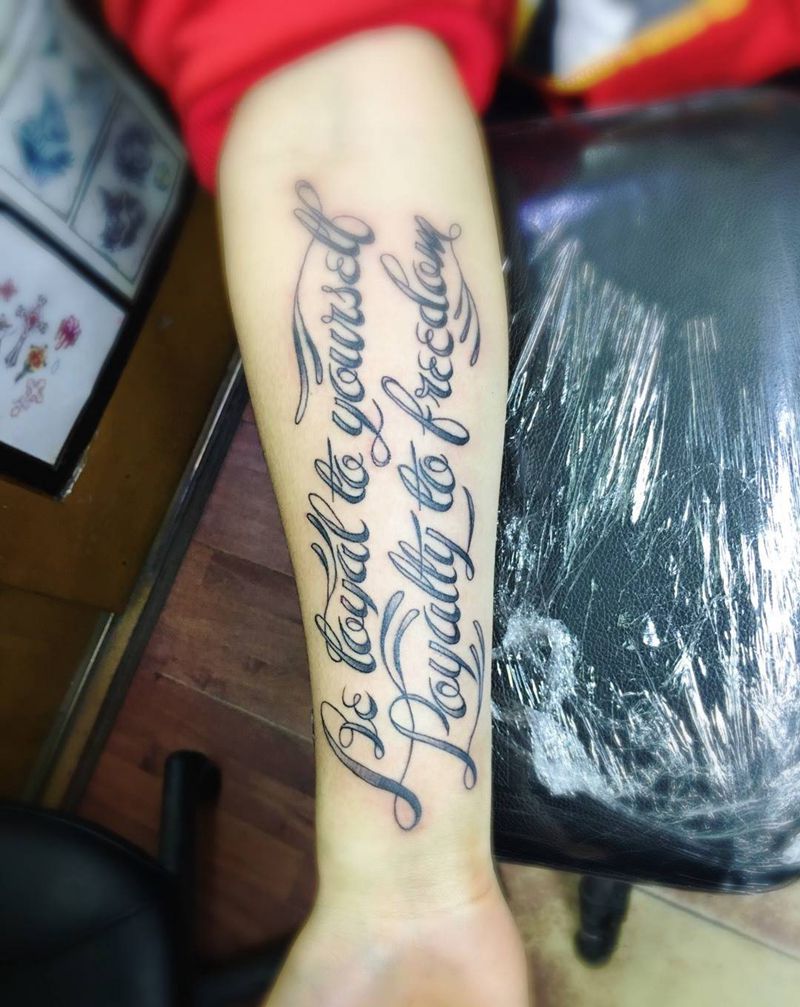 花体字母设计纹身图片