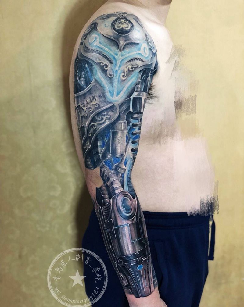 未来武器机械臂纹身图片_手臂新传统欧美写实机械纹身图案