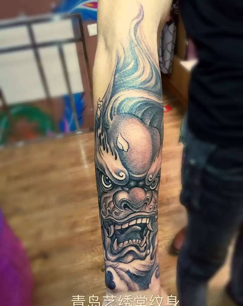 醒狮纹身图片