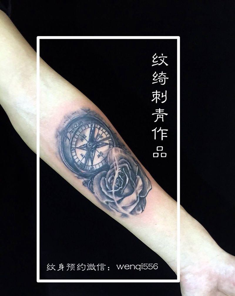 指南针纹身图片