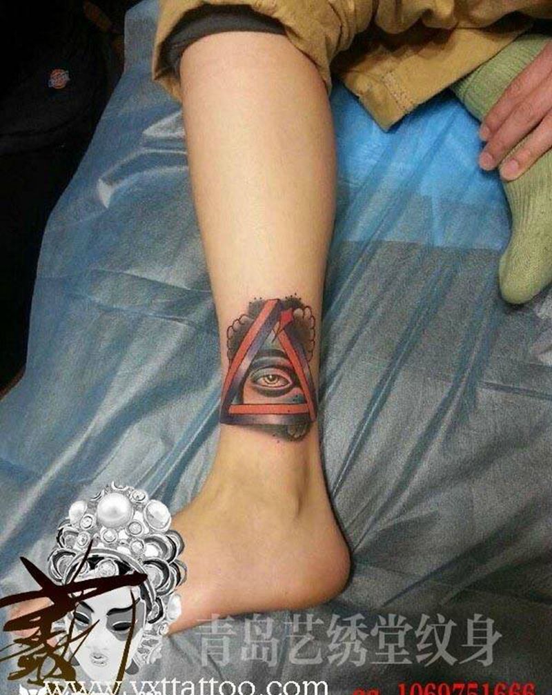 全视之眼纹身图片