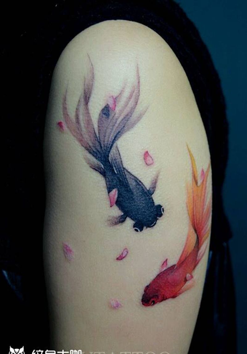 小清新金鱼纹身纹身图片_传统清新动物青岛FV成品纹身图案