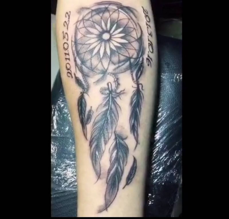 捕梦网纹身图片