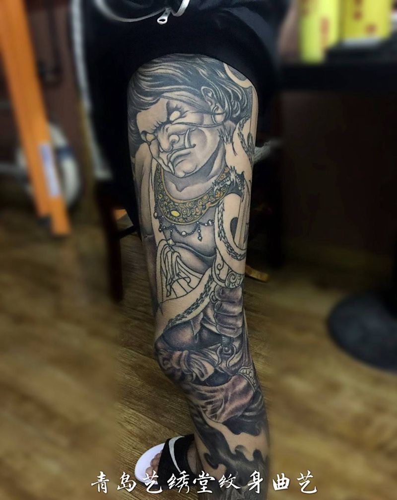 不动明王纹身图片
