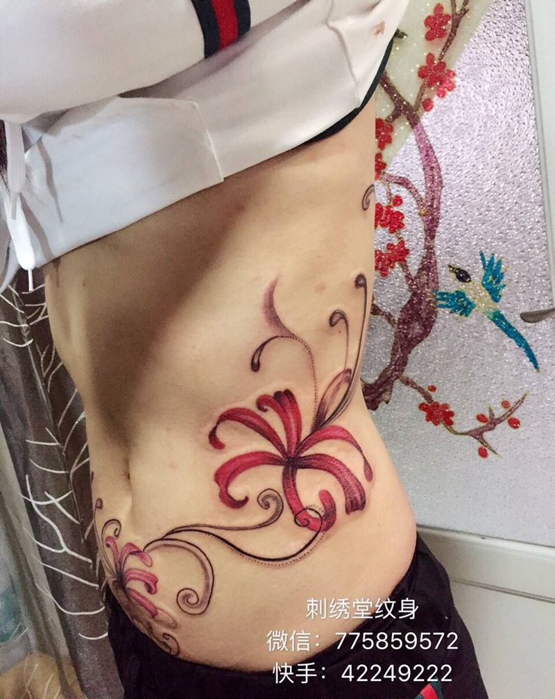 彼岸花纹身图片