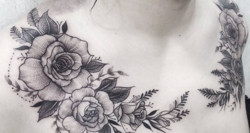 素花纹身图片_胸部纹身图案