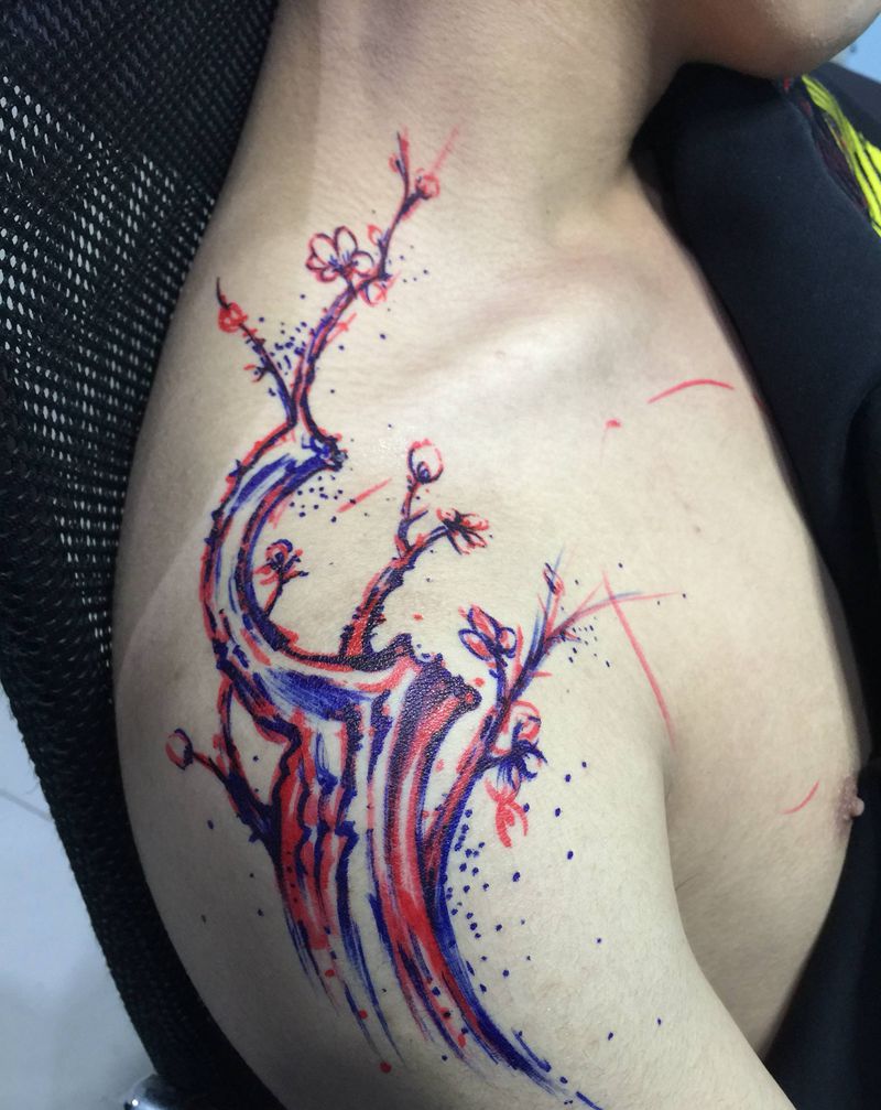 【腊梅】纹身图片_颈部肩部纹身图案