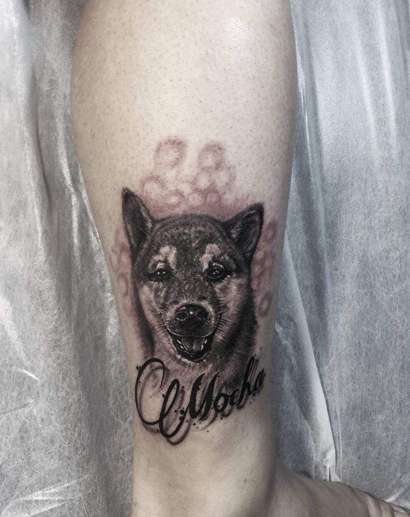 狗狗肖像纹身图片_腿部纹身图案