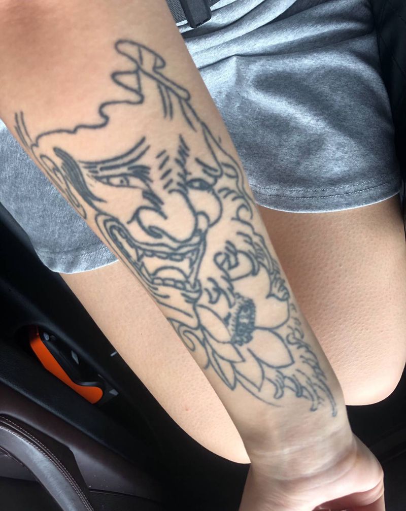 做立体纹身图片_手臂老传统纹身图案