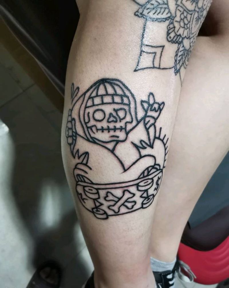 线纹身图片_腿部Old SchoolNew School骷髅滑板纹身图案