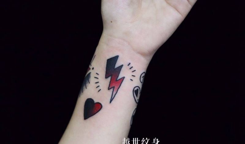 旧纹身改造纹身图片_手臂手部New School纹身图案