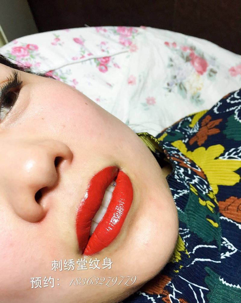 靓妆半永久纹身图片