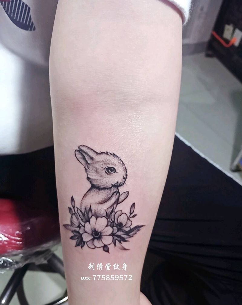 兔兔纹身图片_手臂New School纹身图案