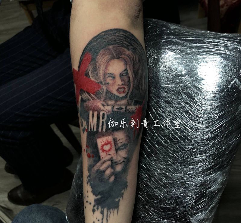 小丑&小丑女（待续）纹身图片_手臂欧美写实纹身图案