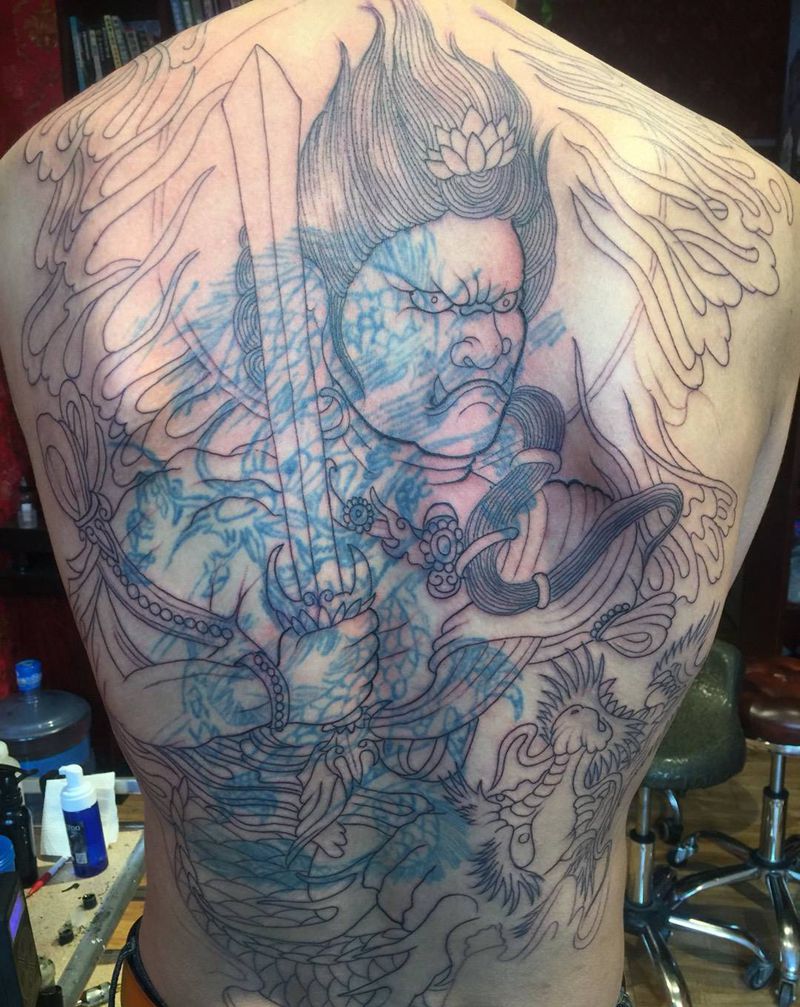 大明王遮盖未完纹身图片