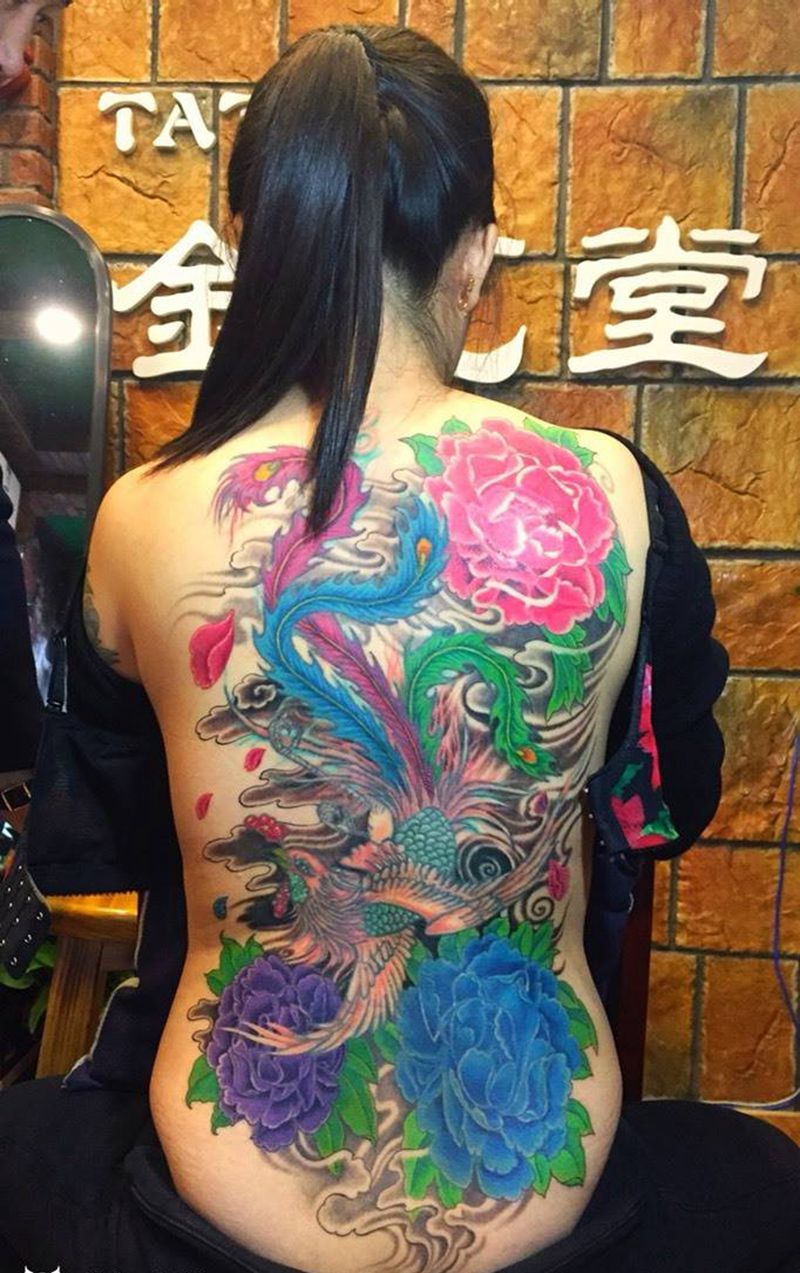 凤凰纹身图片_成品背部传统原创凤凰纹身图案