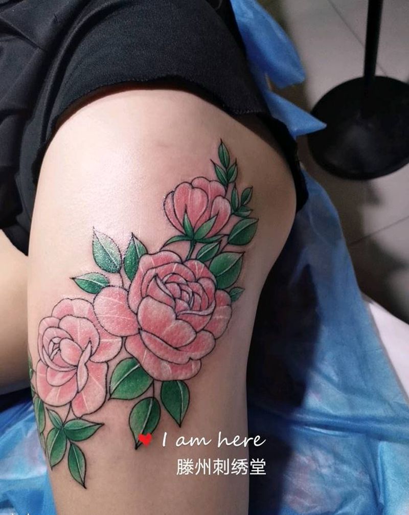 素花纹身图片_臀部New School纹身图案