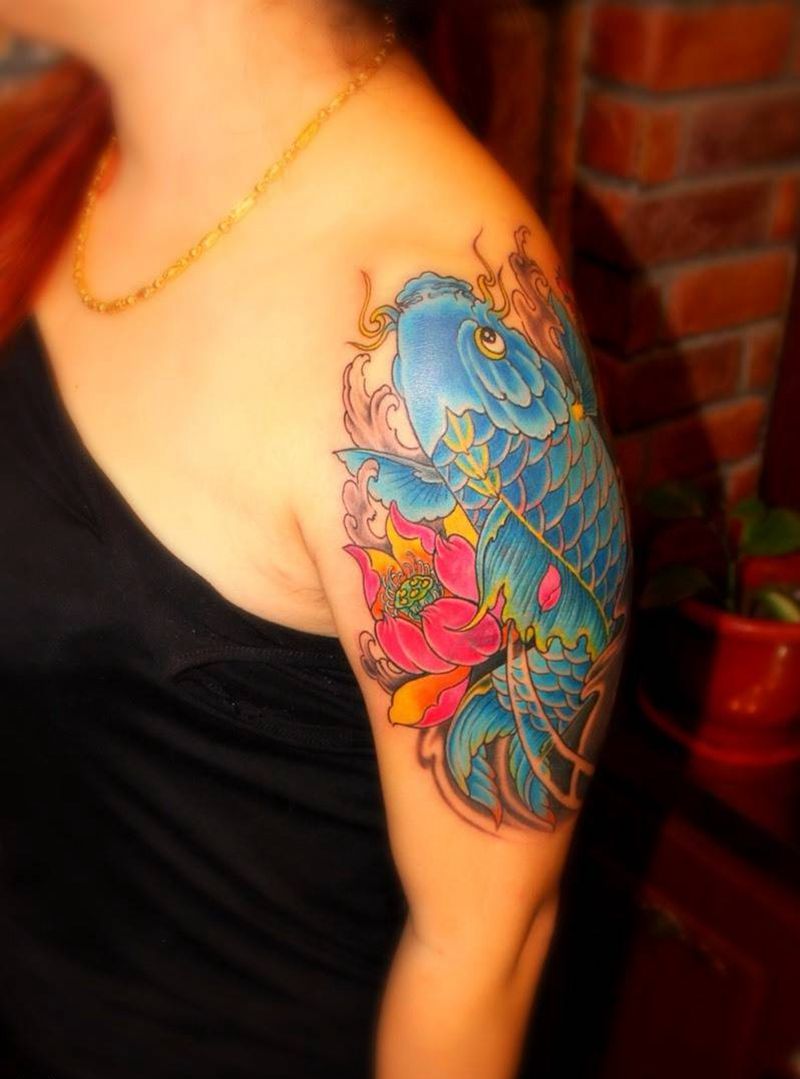 鲤鱼遮盖失败纹身纹身图片_成品手臂传统原创鲤鱼大臂纹身图案