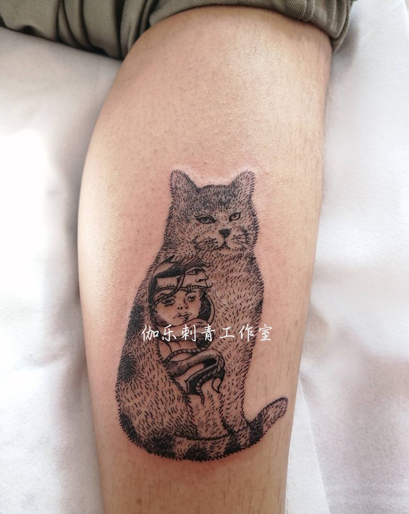 莫老喵纹身图片_腿部插画纹身图案