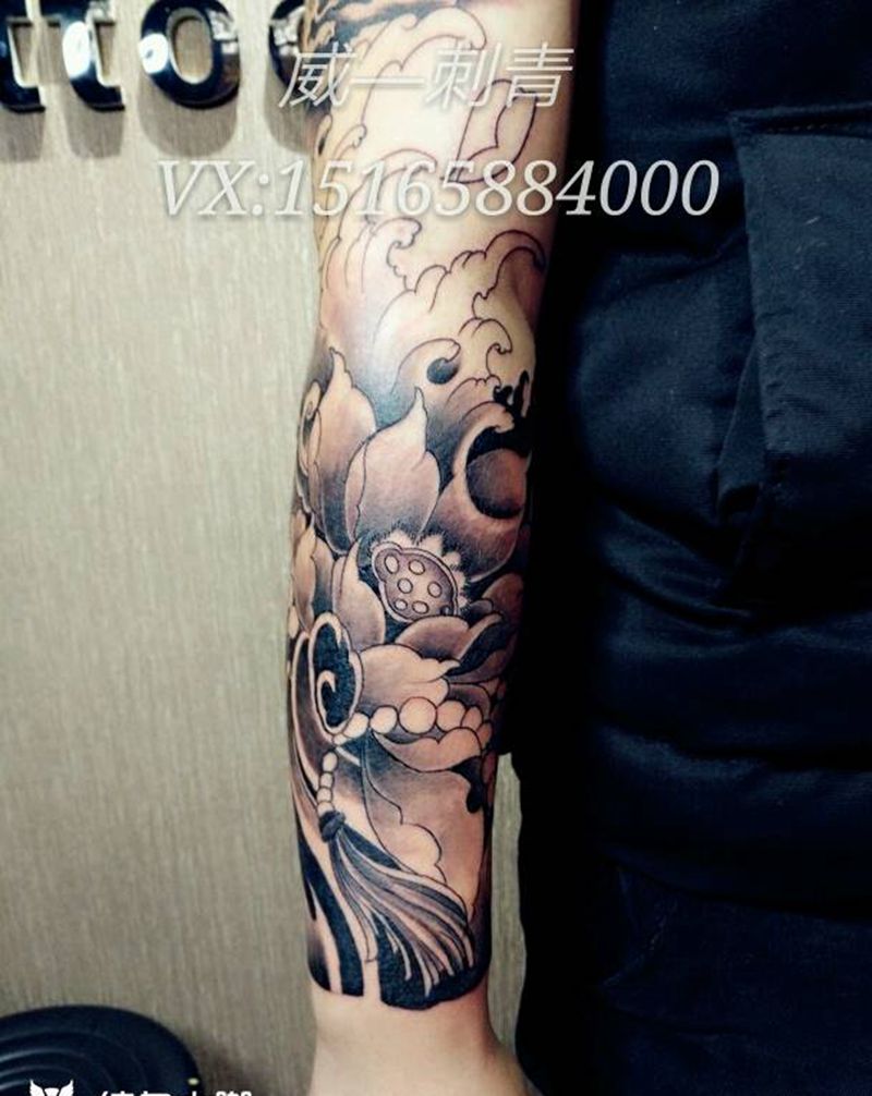 花臂未完成纹身图片