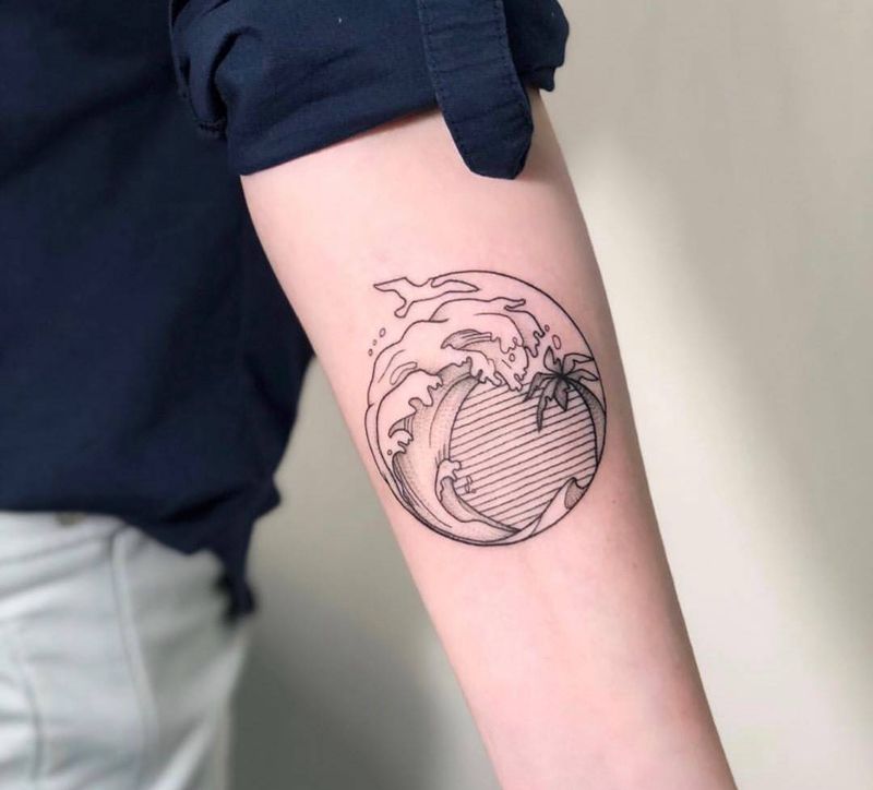 简约海浪纹身图片