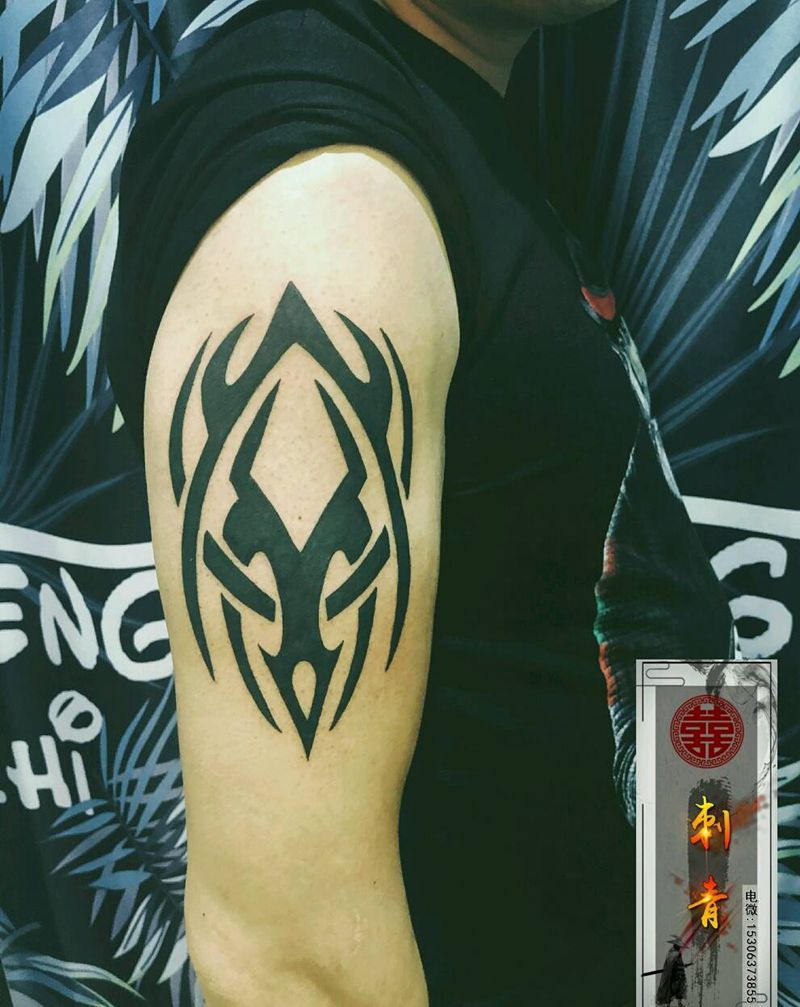 图腾纹身图片_手臂肩部图腾纹身图案