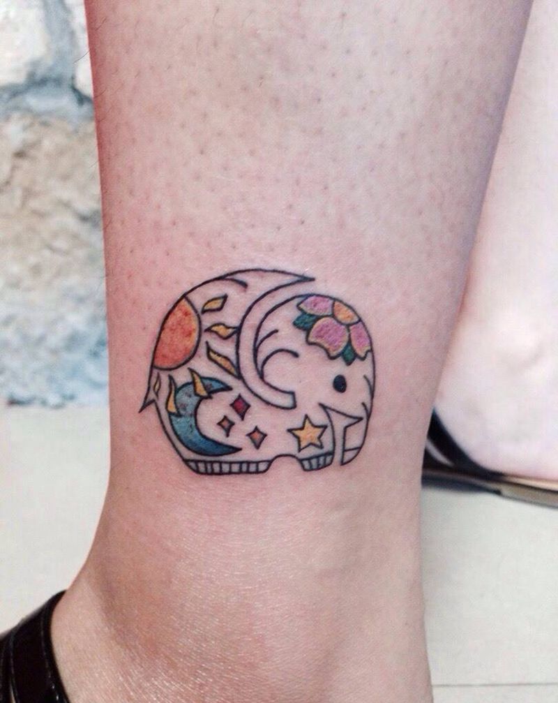 美女萌象一枚纹身图片