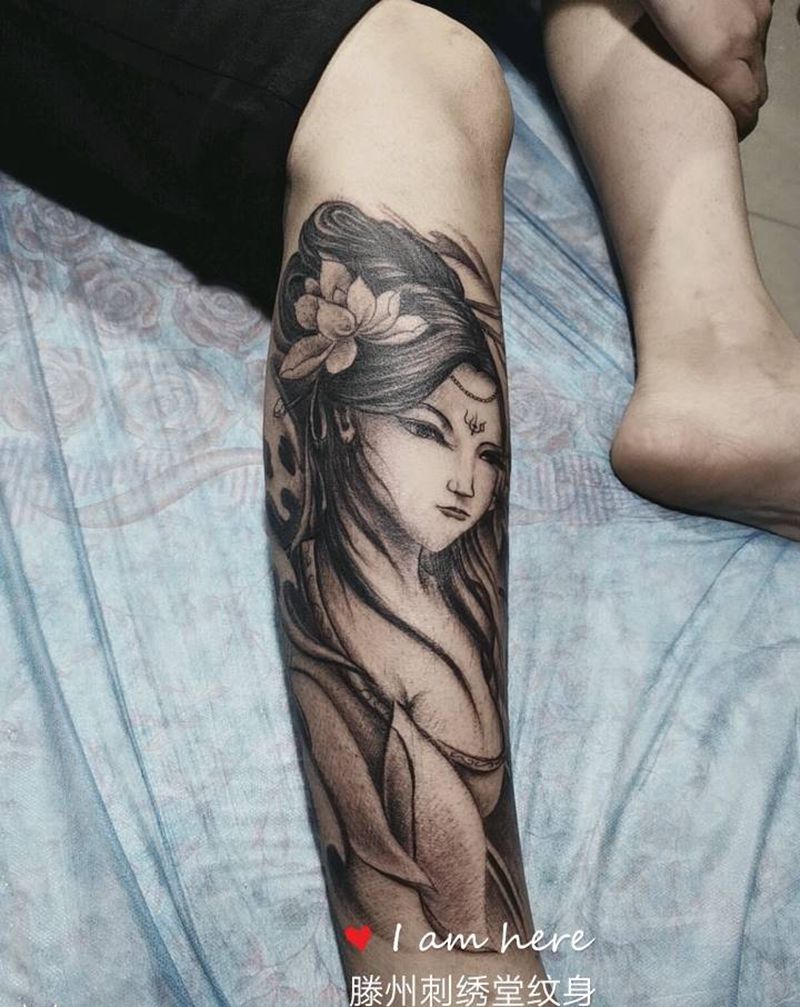 艺伎纹身图片_腿部老传统纹身图案