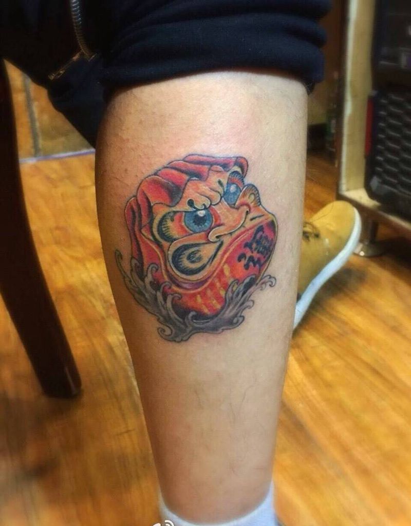 达摩不倒翁纹身图片_成品腿部传统宗教纹身图案