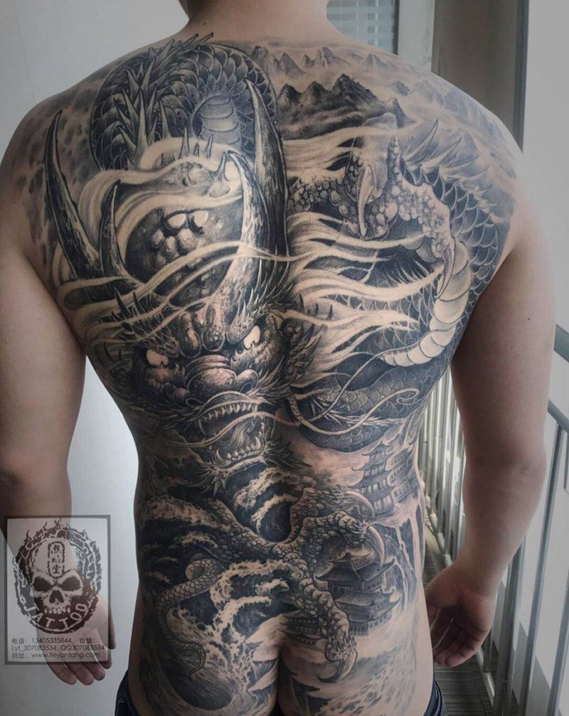 浩师傅作品 蛟龙出海纹身图片_成品背部传统神兽动物纹身图案