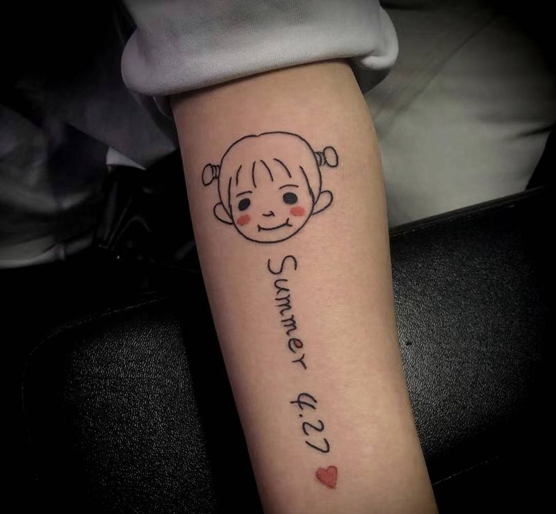 近期都是美女预约纹身图片_手臂纹身图案