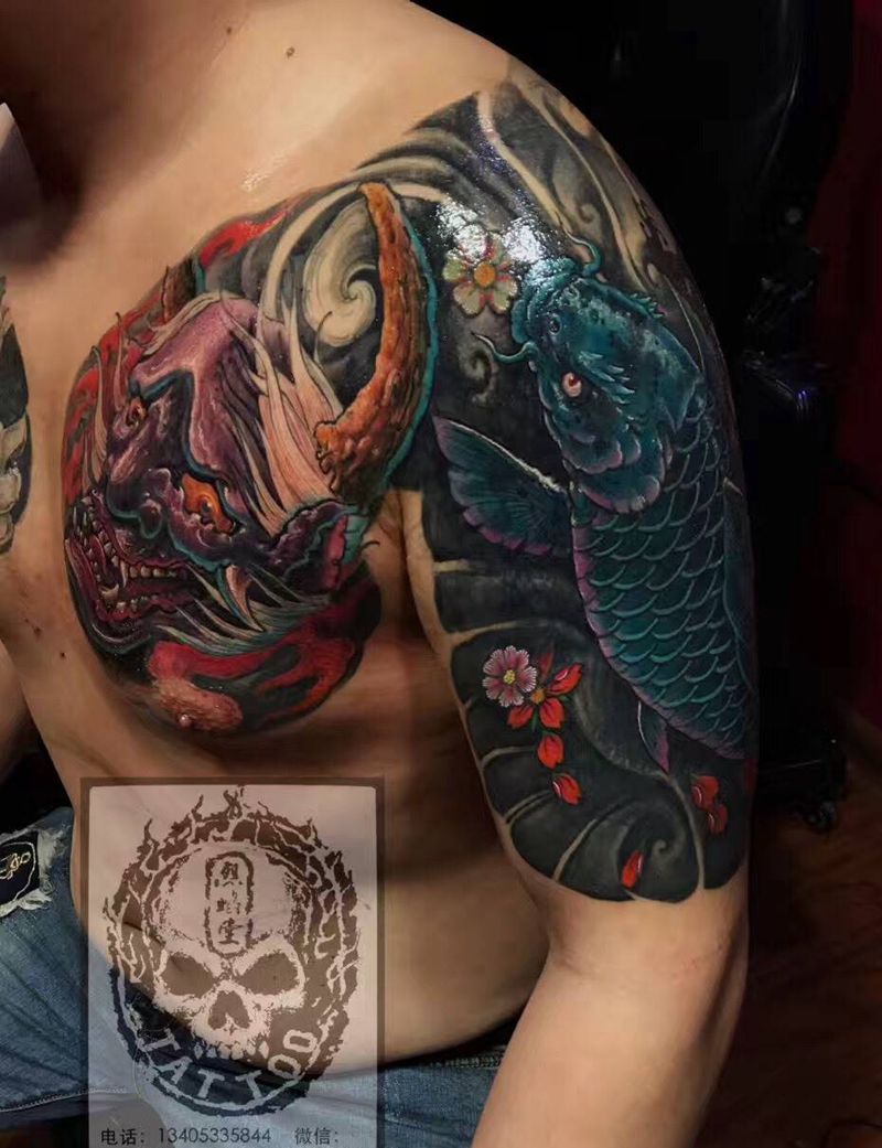 般若鲤鱼 修改作品纹身图片_成品胸部手臂传统遮盖作品修改动物鬼神纹身图案