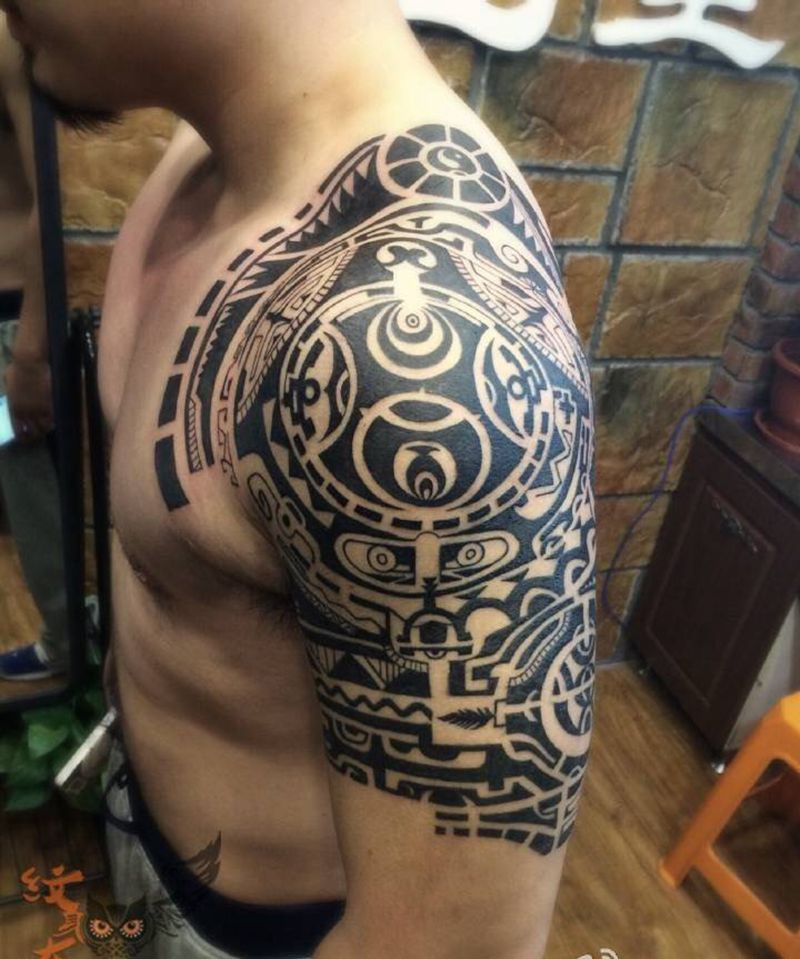 强森 图腾纹身图片_成品肩部欧美图腾纹身图案