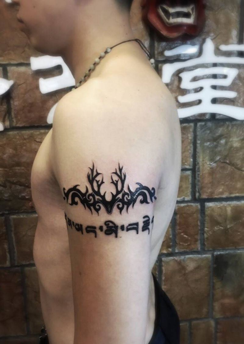 图腾鹿臂环纹身图片_成品手臂欧美传统图腾大臂纹身图案