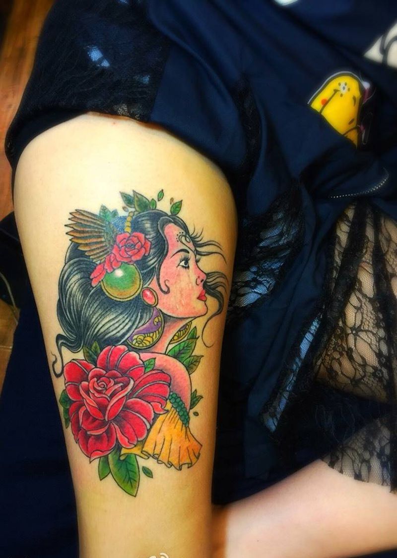 school风格美女纹身图片_成品腿部欧美人物纹身图案