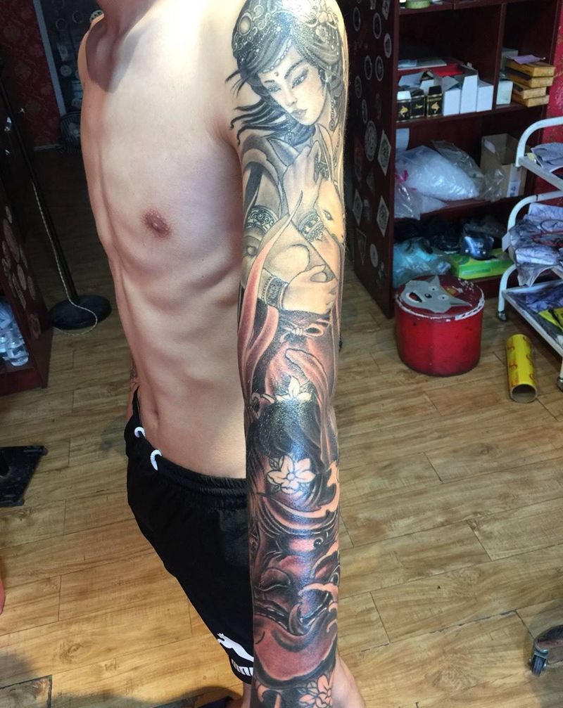 艺伎般诺纹身图片