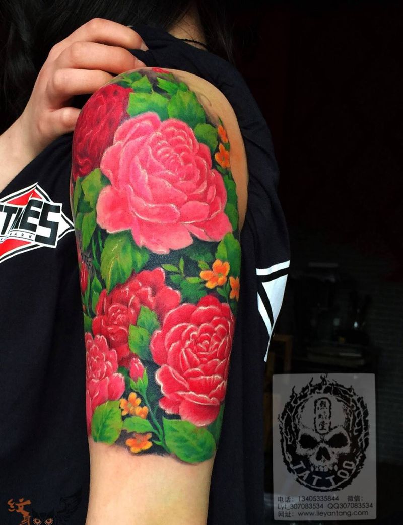 玫瑰肩花纹身图片_成品肩部欧美植物原创纹身图案