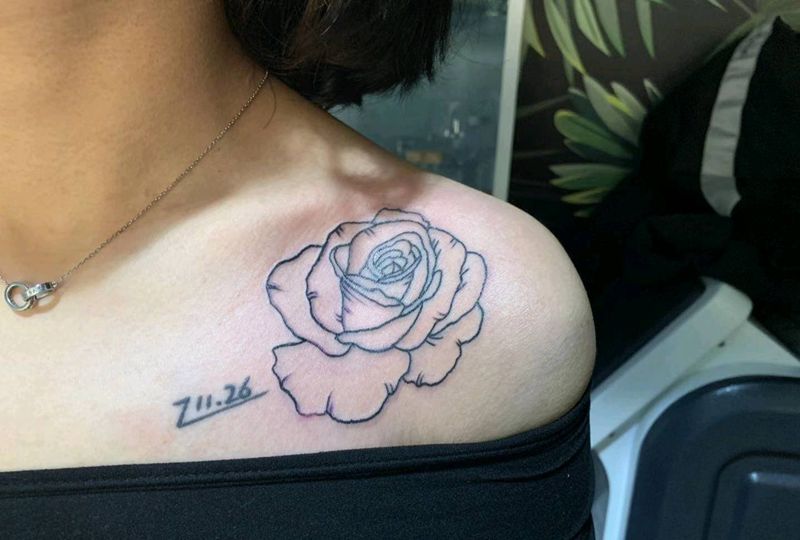 肩花纹身图片_肩部几何纹身图案