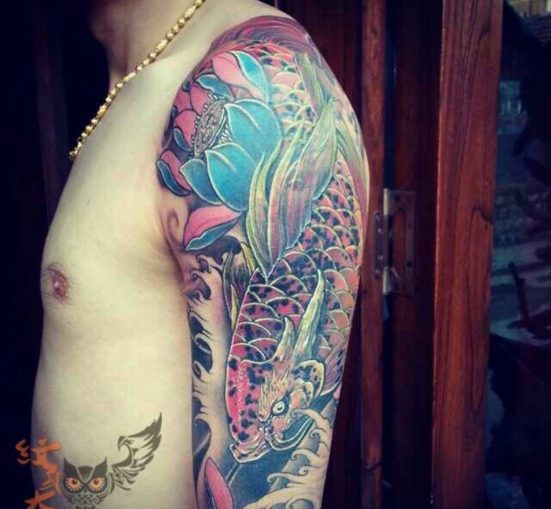 遮盖 招财锦鲤纹身图片_成品肩部传统原创动物宗教遮盖作品修改纹身图案