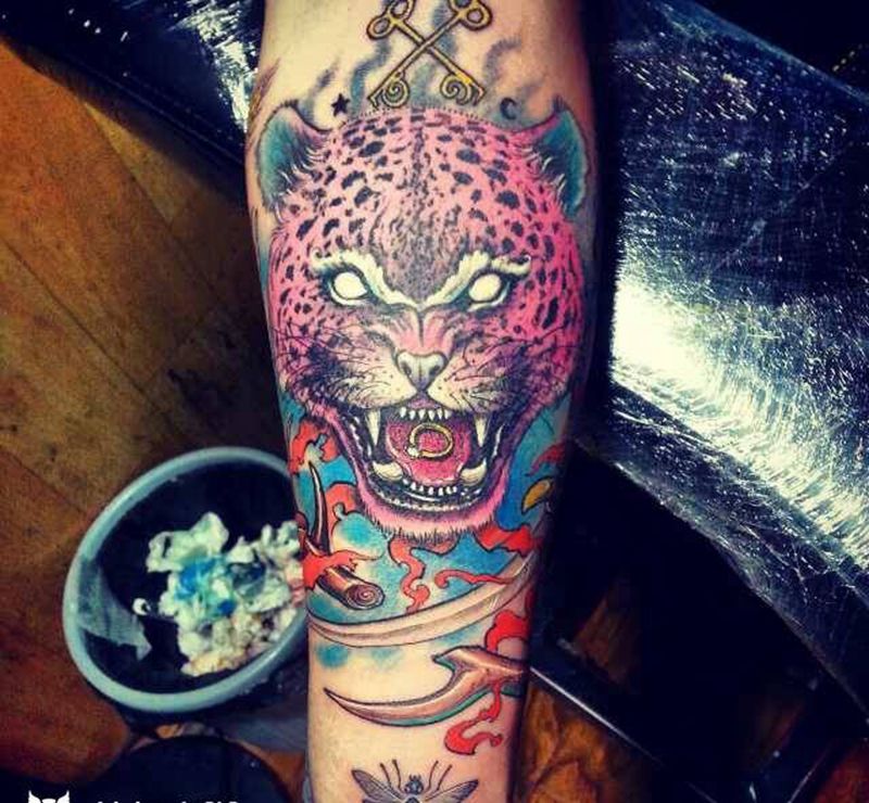 骚粉豹纹身图片_成品手臂欧美动物原创纹身图案