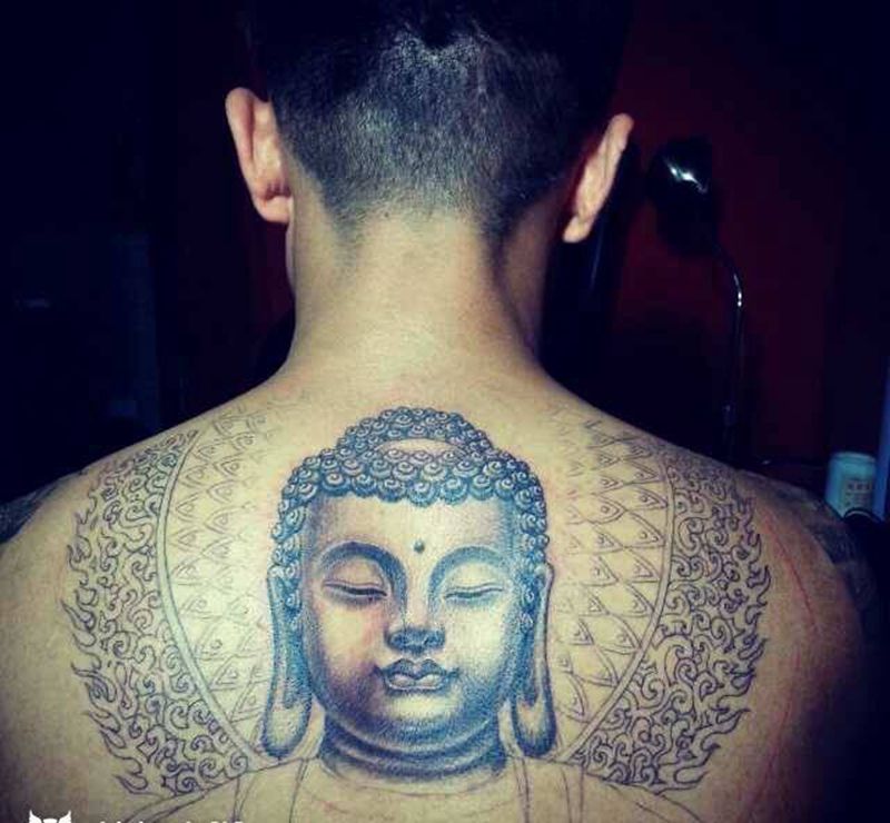 佛头纹身图片_成品背部肖像原创宗教纹身图案